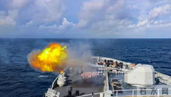 牧之野:站着与跪着