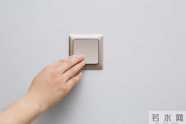 孝敬与煎熬，和父母同住后，我终于懂了受不了的无奈