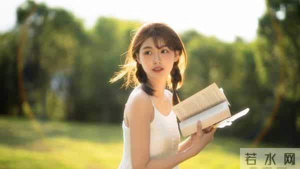 两性关系：男人真正爱一个人，会有的三个顶级表现，很真实