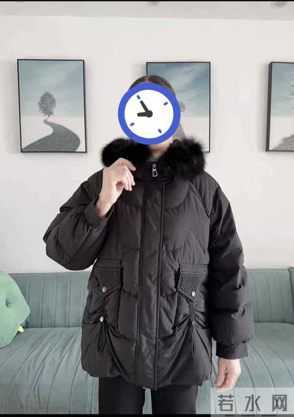 婆婆生日给婆婆买了件羽绒服，婆婆不喜欢黑色，大家帮看看怎么样