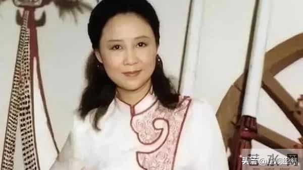 18岁少女爱上大43岁老师！恩师等她7天，最终竟付出了生命的代价