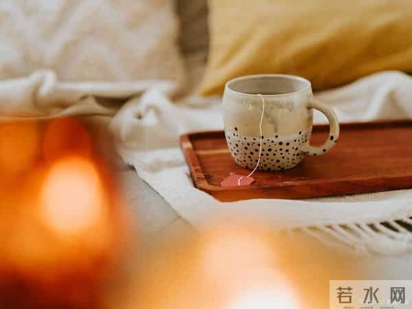 一个女人爱不爱你,一试便知:爱你的女人,三个细节伪装不了