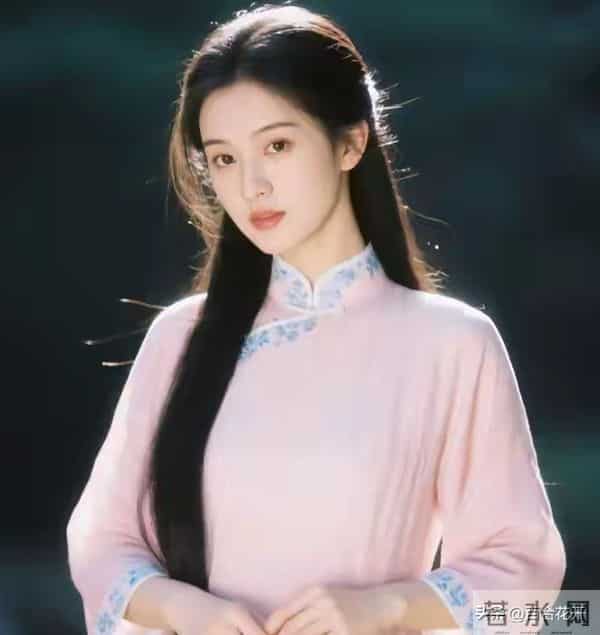 两性关系:男人不给你发信息,也不主动,女人就这样做