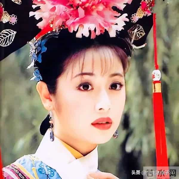 皇阿玛偏爱小燕子，紫薇不受宠成了爬龙床的女人