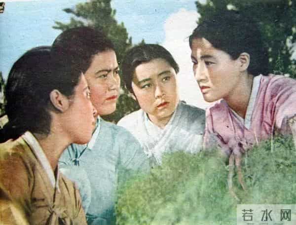 世界电影【1630】朝鲜电影《一个妇女的故事》（1961）剧照欣赏