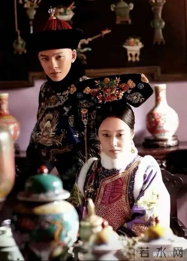 原来他俩已经是夫妻,才刚结婚两个月,她就演《大生意人》再翻红