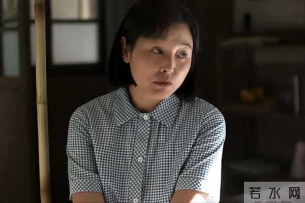 父母爱情：直到看见安欣一脸苦笑，才明白安欣的一生并不幸福