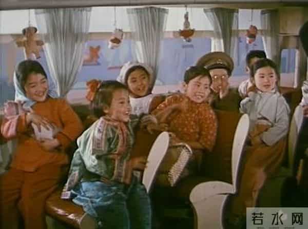 “重温经典”频道 - 请收看一场来自1962年的熊孩子大联欢