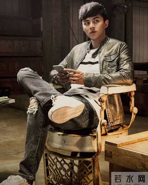 为啥这两部4星剧口碑差一截《橙红年代》上头《风暴舞》白瞎题材