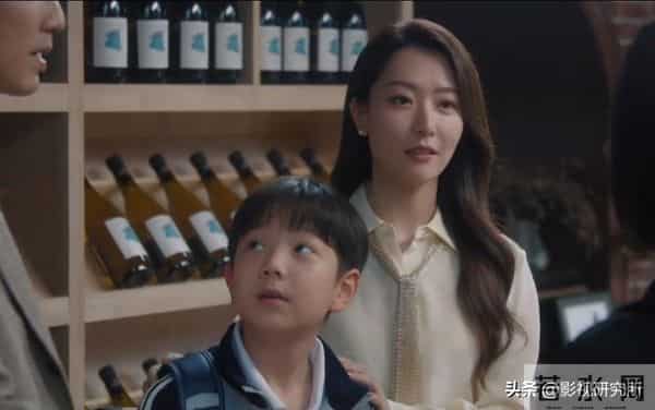 仅播1集热度破5000，秦岚令观众入坑，这部都市情感剧，后劲真大