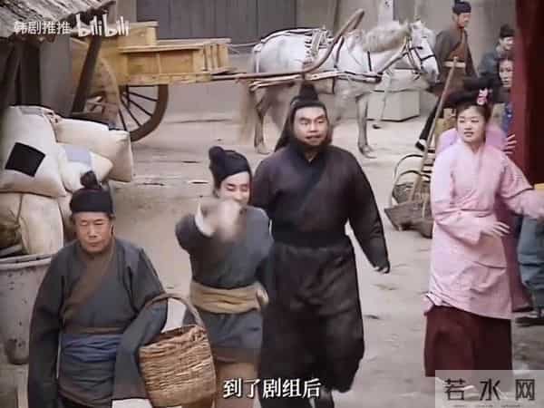 都说老三国的张飞已经封神,可李靖飞却觉得自己演是纯纯毁...