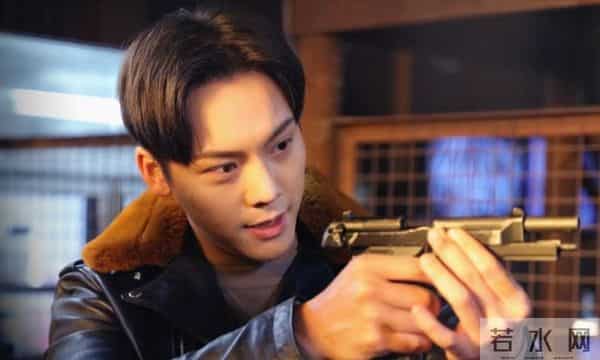 为啥这两部4星剧口碑差一截《橙红年代》上头《风暴舞》白瞎题材