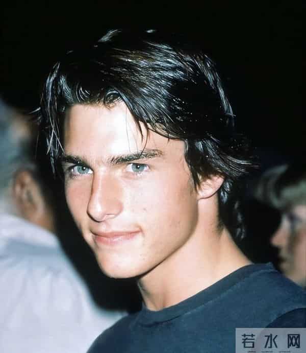 川普发力，派拉蒙接手《尖峰时刻4》，阿汤哥亏的钱靠成龙赚回来