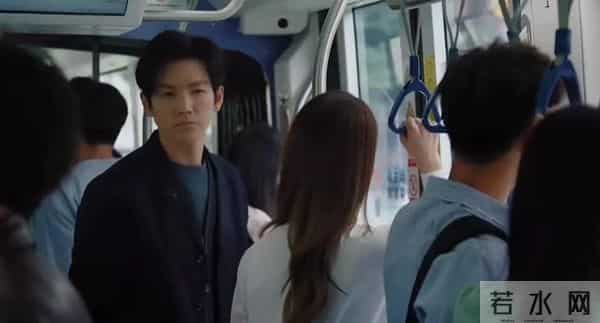 钟汉良、秦岚主演《亦舞之城》开播:男主妈甩出50万让女主离开