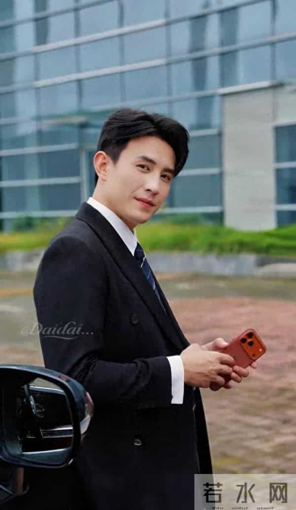 刘萧旭又出爆款短剧,二搭女主比郭宇欣还亮眼,现实中十分低调