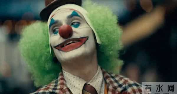 造反有理的《小丑》，该不该成为禁片？