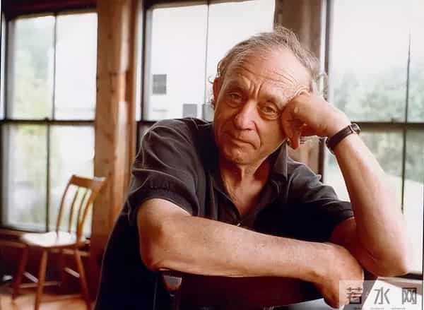 这位开宗立派的纪录片大师,用“现实虚构”抵达真实