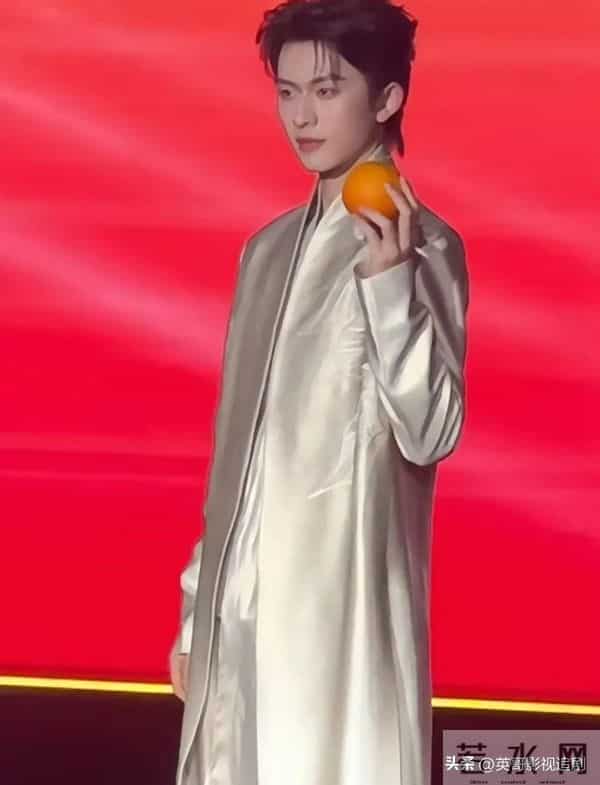 剧查查之夜官宣喜讯!第八批演员阵容公布,终于等到他了