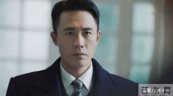 《隐锋》结局:直到贾云英被处决,才知信仰难抵亲情,贾云武饮弹