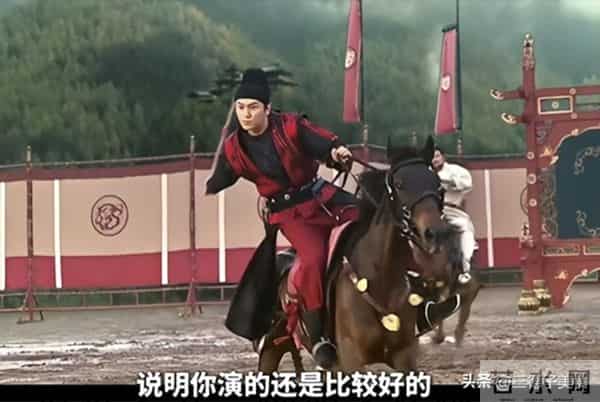 杨旭文被新华社点名，这次真爆红！