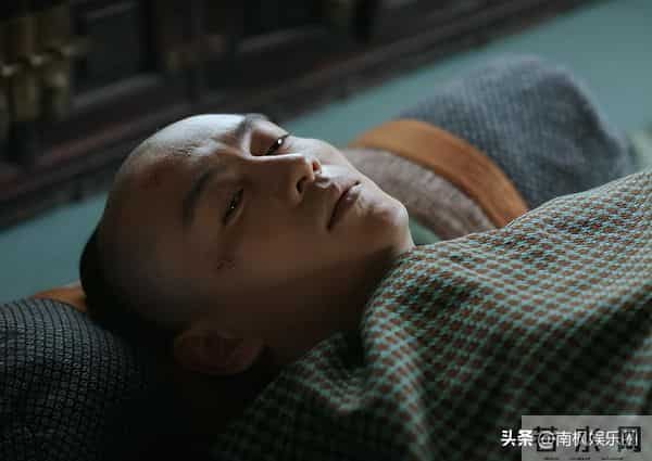 从头到脚皆可替？《大生意人》陈晓用这个镜头，给内娱上了一课