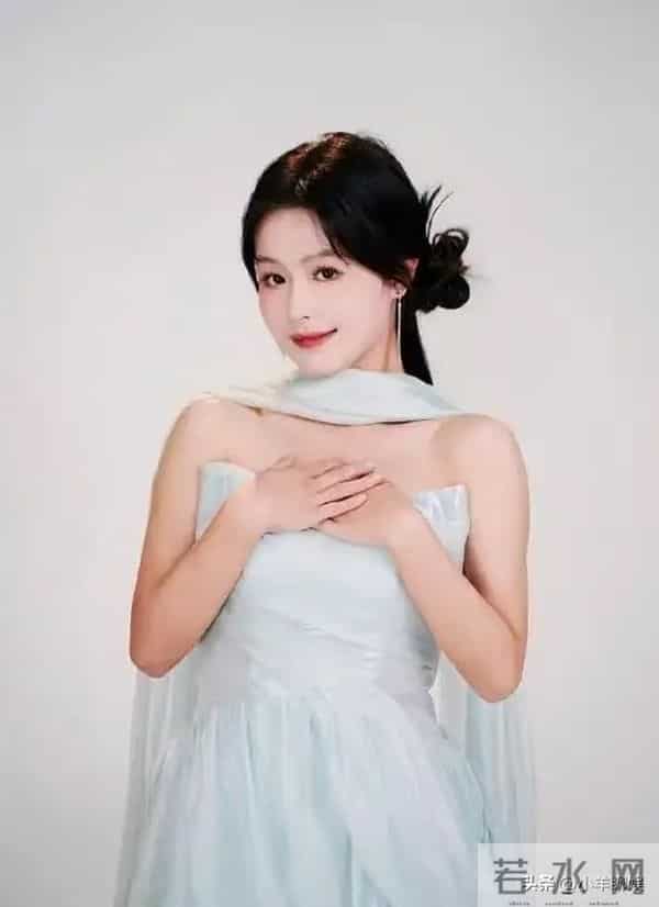 短剧顶流冲长剧：郭宇欣马秋元余茵谁是潜力股？网友评价一针见血