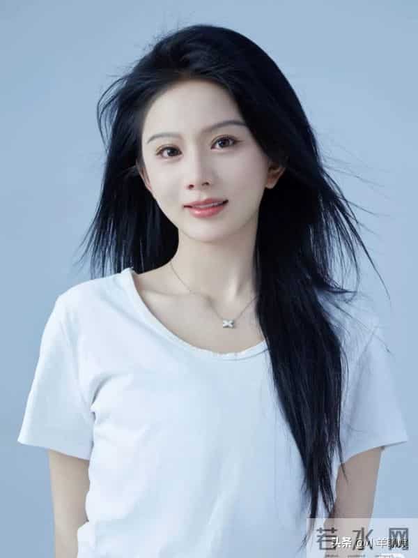 短剧顶流冲长剧：郭宇欣马秋元余茵谁是潜力股？网友评价一针见血