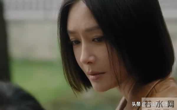 收手吧钟汉良,眼窝塌陷、脸肿不平,谁要看50岁中老年谈恋爱?