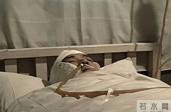 李云龙战功赫赫,为何授衔时丁伟孔捷是正牌军长,他却只是个代理