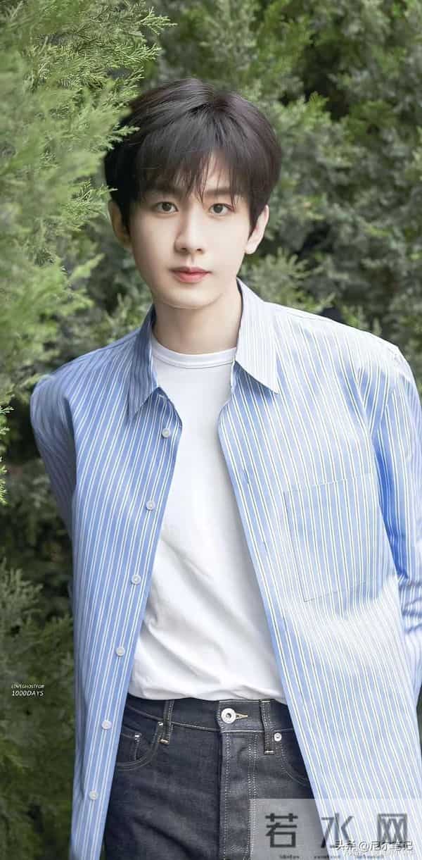 35岁成毅拍打戏受伤,腰部受重击后脑勺撞地,张晋的教训他没看懂