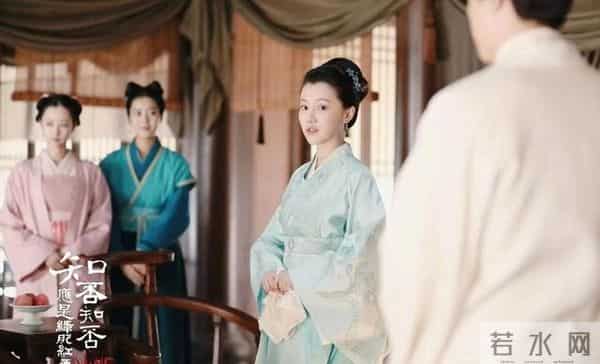 王鹤润：从盛华兰到疯批美人，她让每个角色都“活”一次