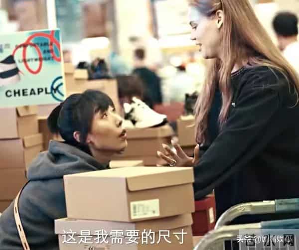 杀疯了！冲罗晋、任素汐看《时差一万公里》，却被41岁女配惊艳