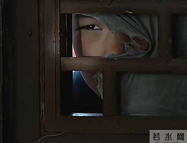 暗黑《大染坊》:陈寿亭偷学染布辞退师傅,行为卑劣更像反派