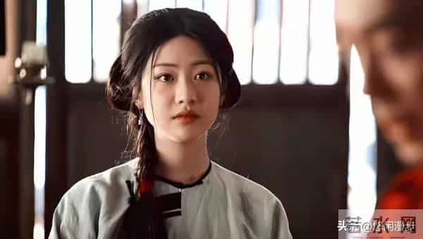 《大生意人》白依梅投怀李成，古平原的报复藏着入骨的凉