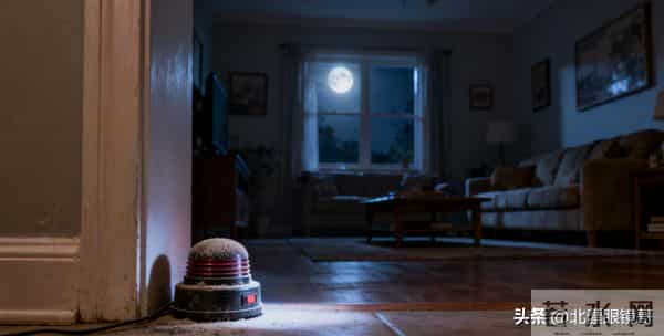 凌晨2点被吵到崩溃!我用震楼器治服恶邻,不是以暴制暴,是逼他懂事