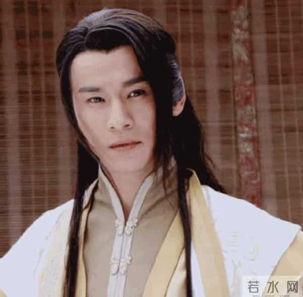 41岁靠《枭起青壤》翻红,都说她演技炸裂,我却觉得她演得太敷衍