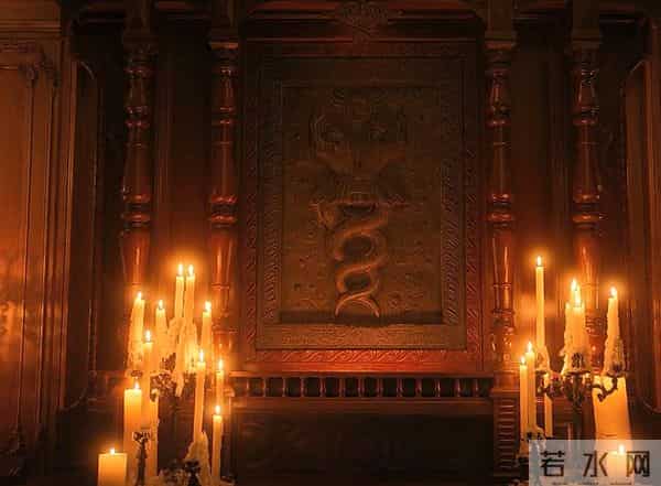 41岁靠《枭起青壤》翻红,都说她演技炸裂,我却觉得她演得太敷衍