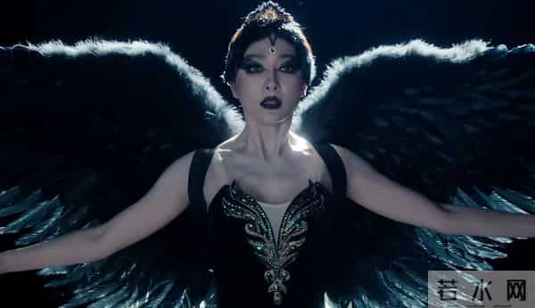 《亦舞之城》出圈理由：钟汉良的演技，白冰的脸，秦岚的身材