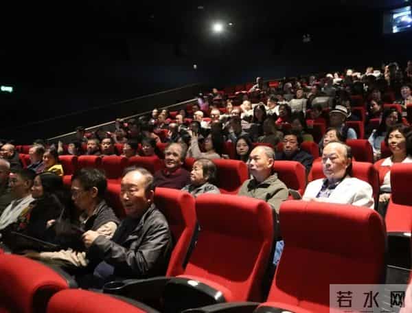 以光影致敬潮人精神！《秋水伊人》潮州首映获好评