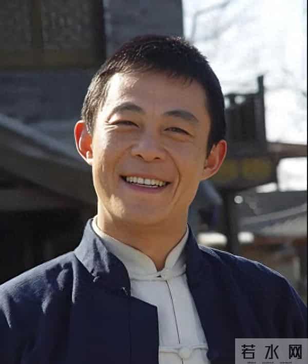 暗黑《大染坊》:陈寿亭偷学染布辞退师傅,行为卑劣更像反派