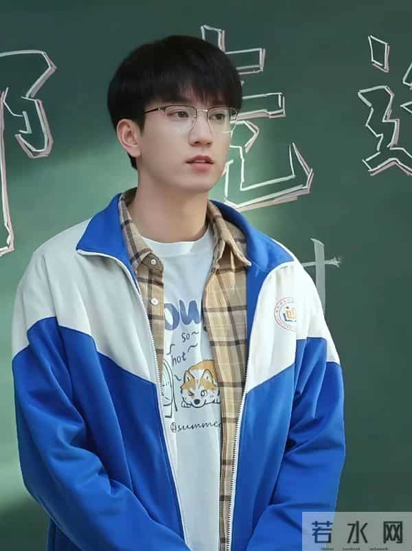 黑马剧炸热搜《生逢其时》复刻打工人血泪关晓彤王子奇撕标签封神