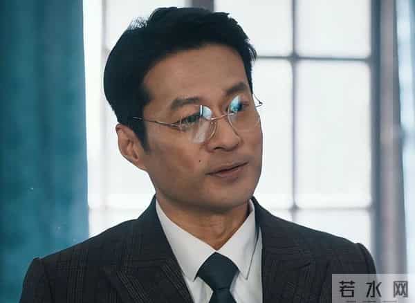 《暗影侦探》首播亮眼:双案叙事悬疑剧节奏,王星越谭凯演技对垒