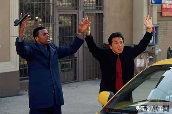 争议与期待并存?特朗普推动续集,政治与影视如何交织?