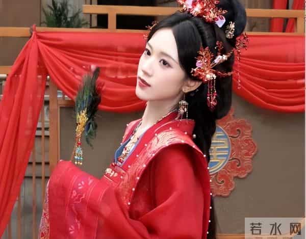 《掌上卿卿》何健麟梨小娜已是顶流搭档，破80万预约，未播先火