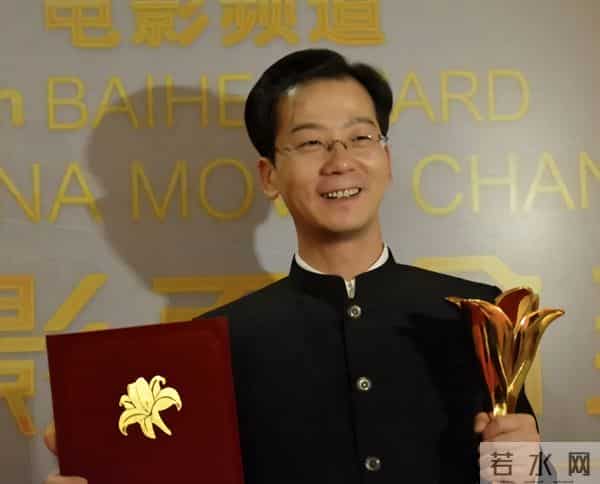 费鸡师太聪明，避开主持人刻意引导，说第一部和其他人不熟不说话