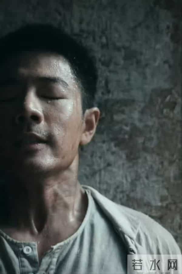 肖战电影《得闲谨制》定档:顶流“战损”脸形象颠覆差点认不出