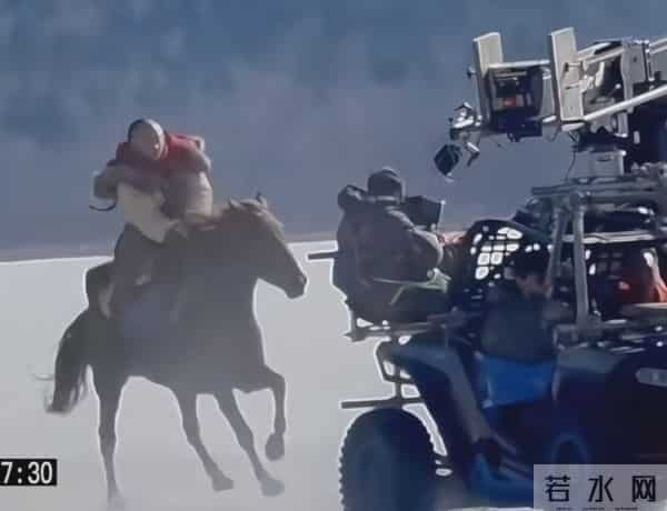 骑假马装模作样就别瞎吹敬业，陈晓一出手，才知道什么叫尊重观众