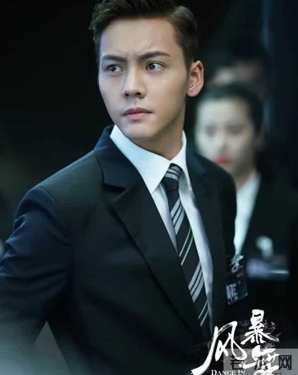 为啥这两部4星剧口碑差一截《橙红年代》上头《风暴舞》白瞎题材