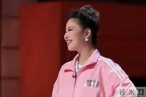 戏里又土又丑，戏外是气质美女，33岁王菊展现出什么叫换装如换人