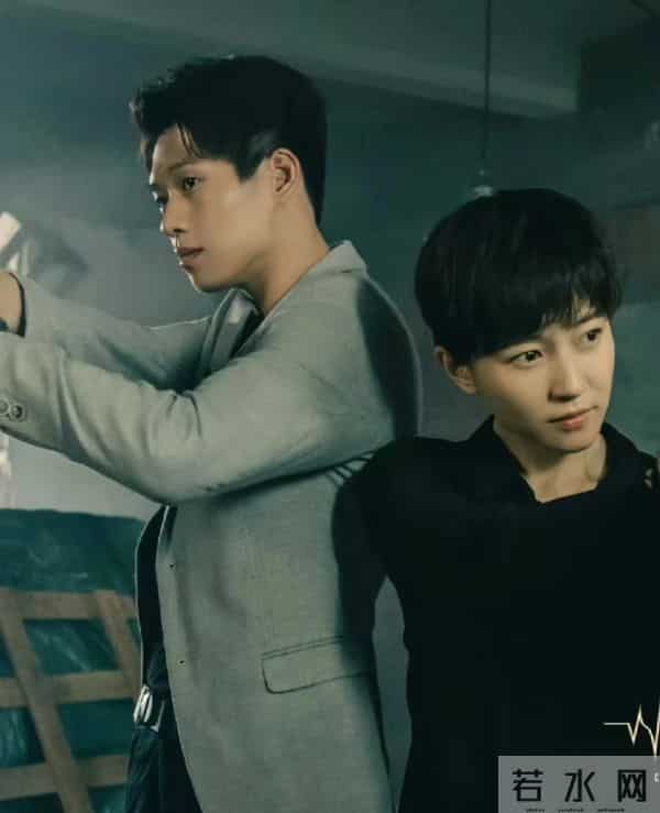 这两部悬疑剧凭啥让人不快进？熬夜刷完还想二刷！